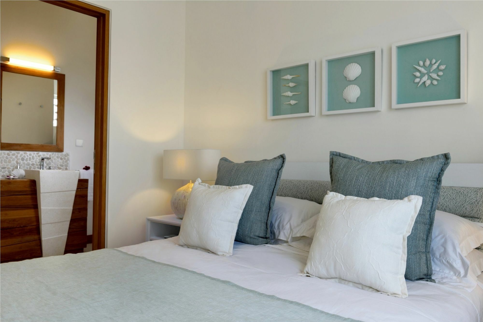 ไมร่า ซีฟรอนต์ สวีท แอนด์ เพนท์เฮาส์ บาย เลิฟ Apartment เกป มาลเออเรอส์ ภายนอก รูปภาพ